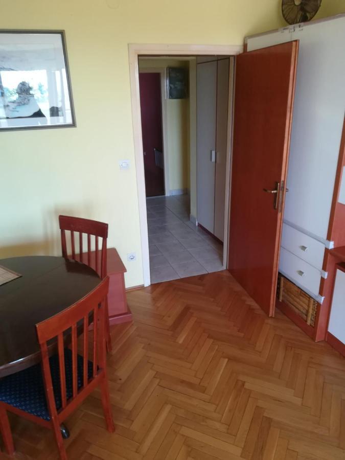 Apartman Stanic Omis Luaran gambar