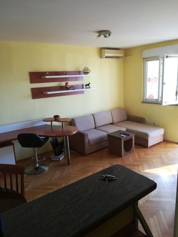 Apartman Stanic Omis Luaran gambar